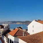 Boutique Rooftop With Ocean Views 상 마르티뇨 두 포르투
